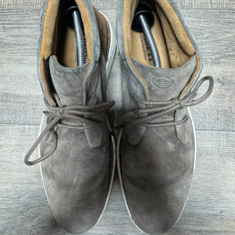 Born Theo Light Brown Suede Chukka Boots Men's Size 11.5